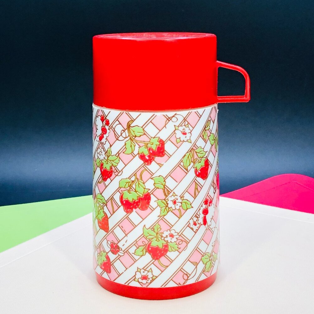 Vintage 1981 Strawberry Shortcake Aladdin Thermos Vacuum Sippy Straw Bottle